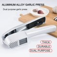 thumbnail image 4 of Juego de ajo picado y rebanada de ajo 2 en 1 con cepillo limpiador de ajo y pelador de tubo de silicona. Fácil de apretar, a prueba de óxido, apto para lavavajillas, fácil de limpiar, prensa, 4 of 5