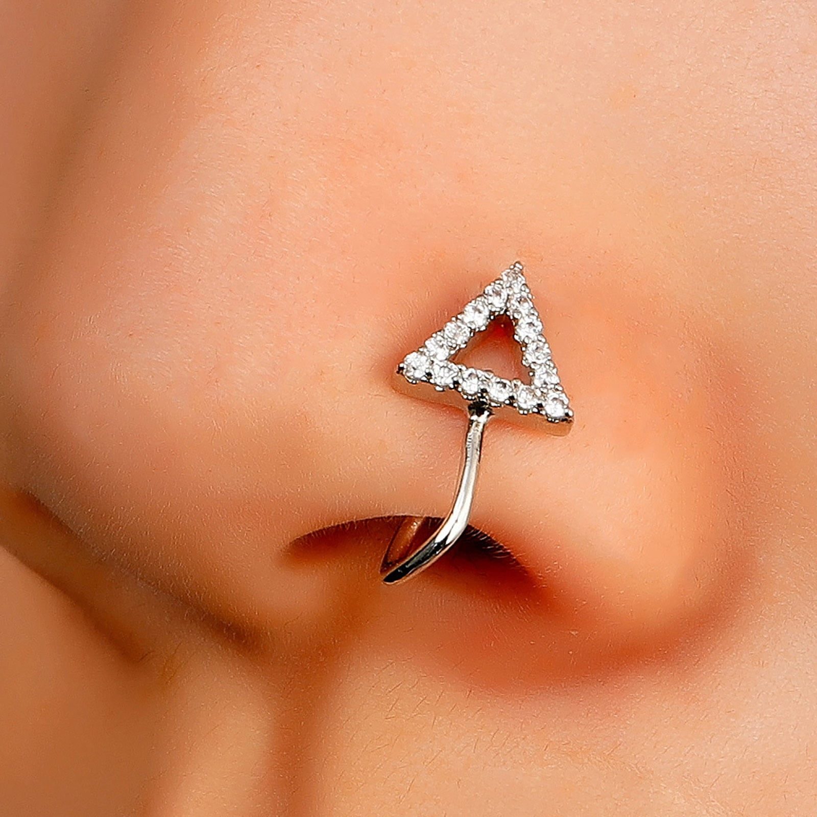 Triangle nose shop stud