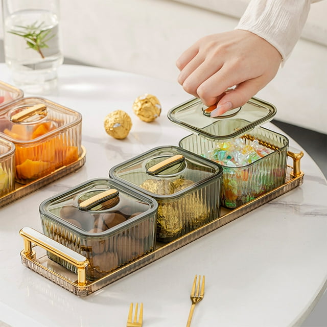 XYAIYT Ensemble de Plateaux à Collations en Plastique avec Couvercles Comprend un Plateau de Service et Trois Boîtes de Rangement pour l'Organisation de la Cuisine, du Garde-Manger, des Fêtes, Présentoir Alimentaire, Design Robuste et Léger 1,21 Lb