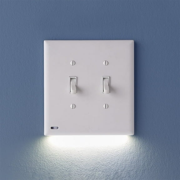 1 Pack - SnapPower SwitchLight [for Double-Gang Light Switches] - Light Switch Wall Plate with Built-in LED Night Lights - Bright/Dim/Off Options - Auto On/Off Sensor - (Toggle, White)