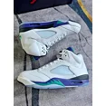 thumbnail image 4 of Ni-k-e Size 12.5 - Air Jordan 5 Retro 2025 Grape, 4 of 6