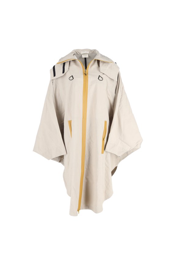 Pre-Owned Bottega Veneta Coat in Beige Polyamide