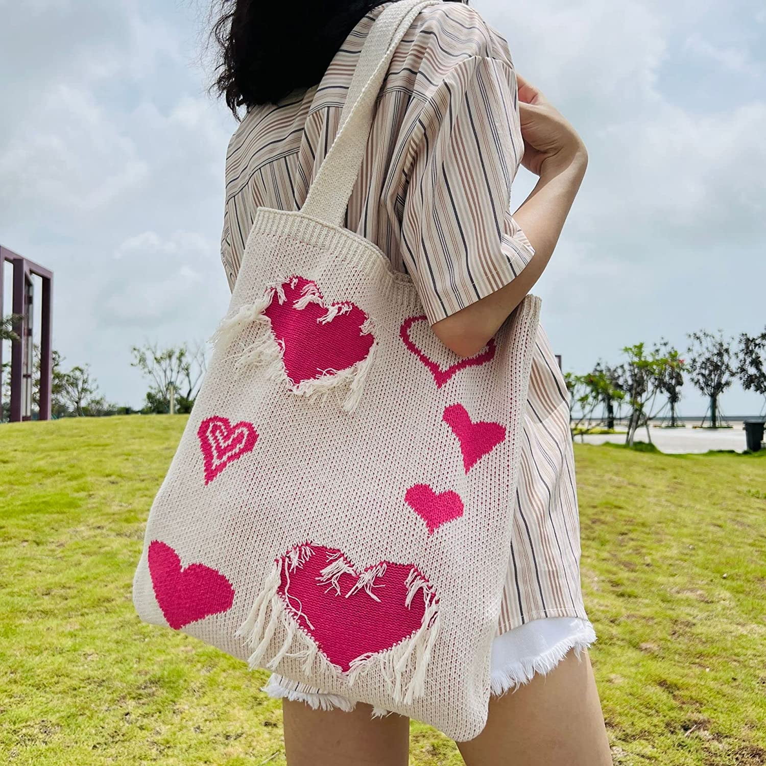 Women's Y2k Accessories Heart Pattern Tote Bag Crochet Hobo Bag Downtown  Girl Aesthetic Stuff Cottagecore Beach Bag