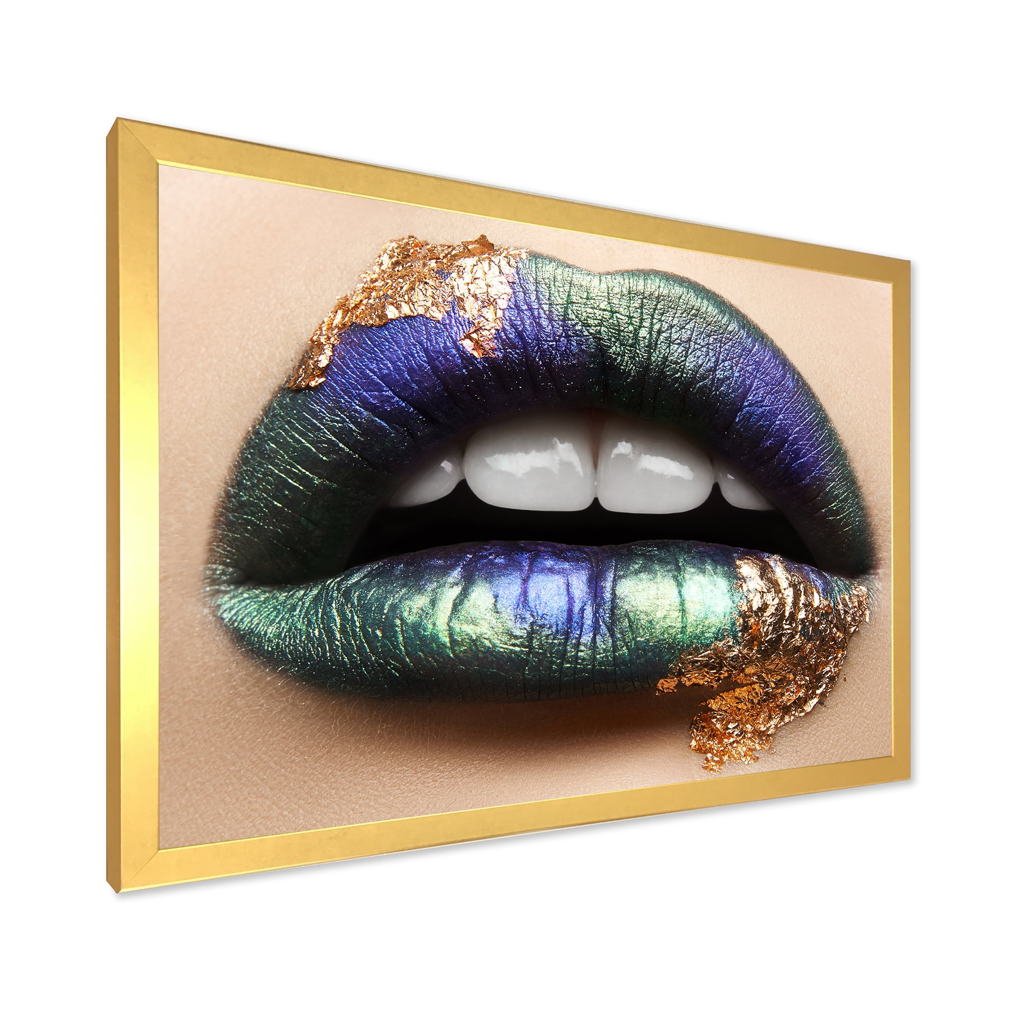 Designart 'Woman Lips With Green Lipstick & Teeth' Modern Framed Art Print