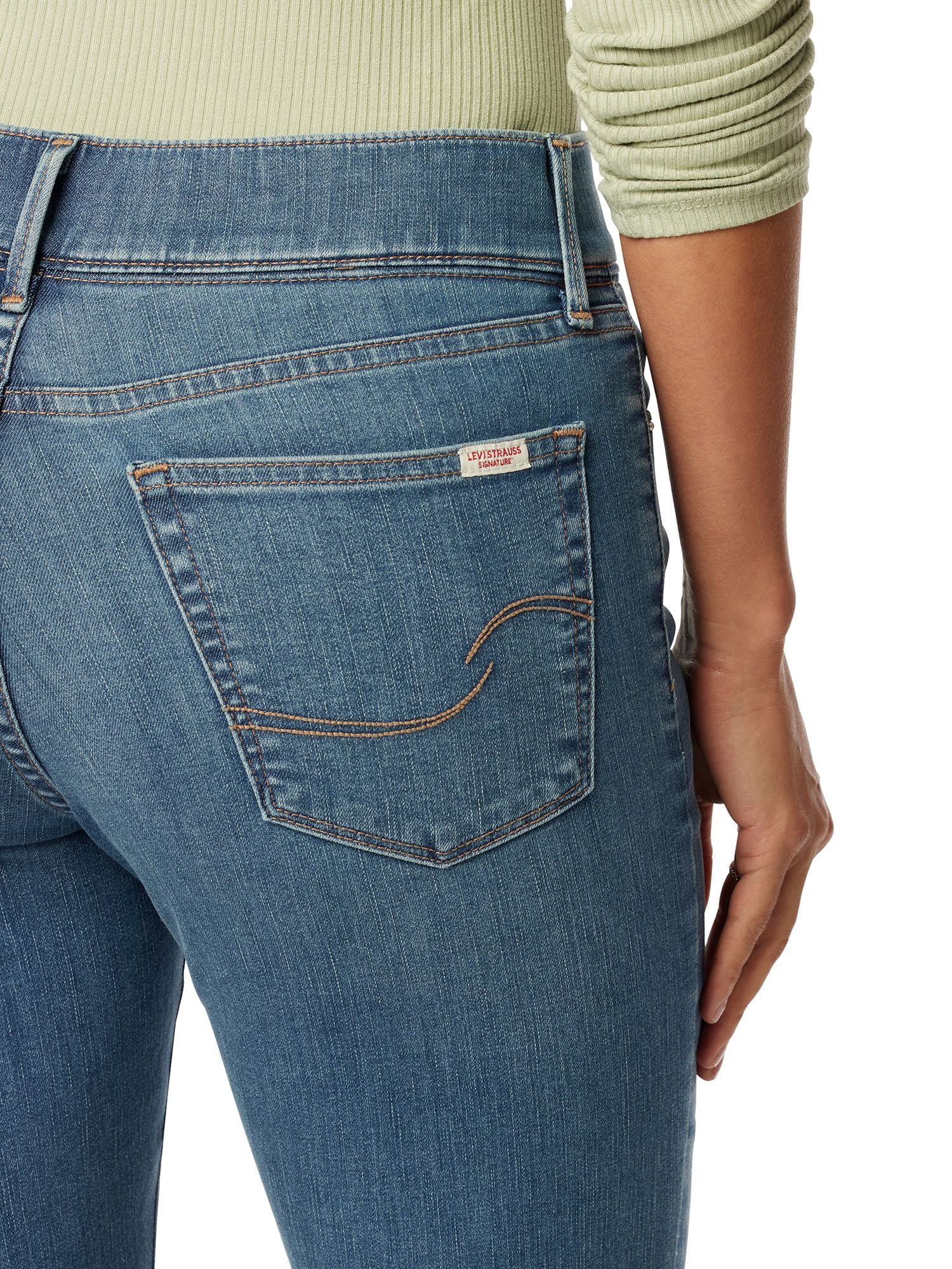 Levi Strauss Signature Women's and Women's Plus Shaping Perfect Pull On Straight Jeans, Sizes 2-20