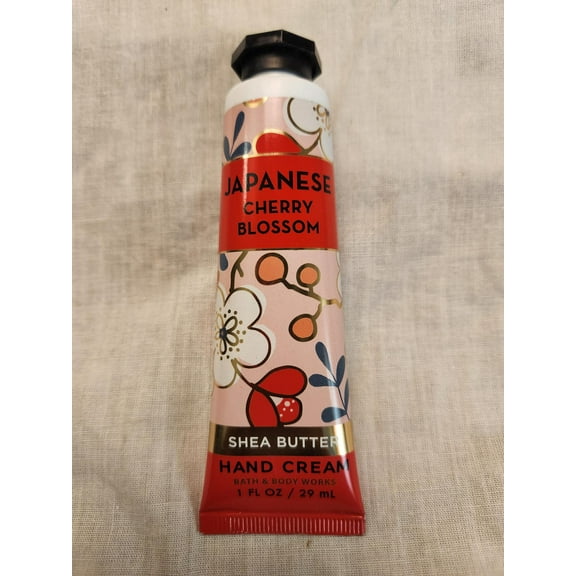 Bath Body Works Shea Butter Hand Cream Japanese Cherry Blossom