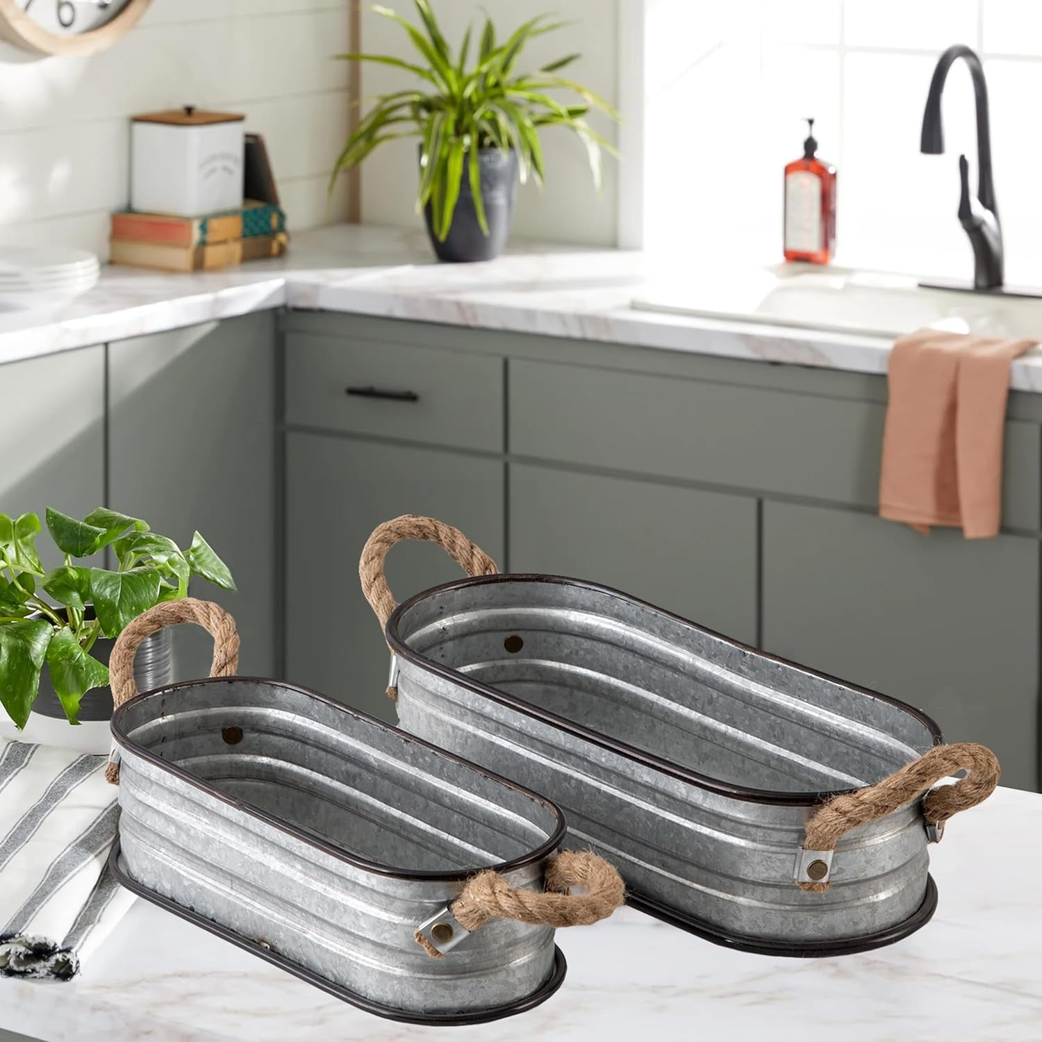 SOFE Small Oval Galvanized Planters Galvanized Bucket Set of 2, Planters for Indoor Outdoor Plants with Rope Handles, Galvanized Tub Metal Flower Pot, Farmhouse Home Decor for Outdoor Party Wedding