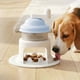 thumbnail image 4 of Juguete interactivo para gatos con afeitadora de hielo giratoria, plumas y campana - Dispensador automático de tarros y premios para entretenimiento interior, 4 of 6
