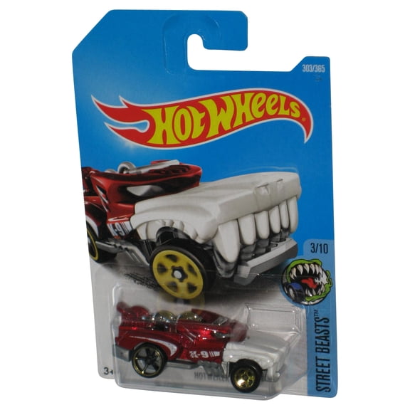 Hot Wheels Street Beasts 3/10 (2017) Maroon Red Hotweiler Toy Car 303/365