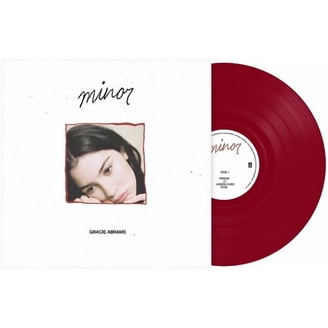 Feather by Sabrina Carpenter Pink Glitter Color 7