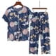 thumbnail image 4 of Conjunto de pijama con estampado para madre de mediana edad, ropa de dormir con cuello en V, manga corta, pantalón de nueve puntos, talla grande, para el hogar, XL-5XL, 4 of 4