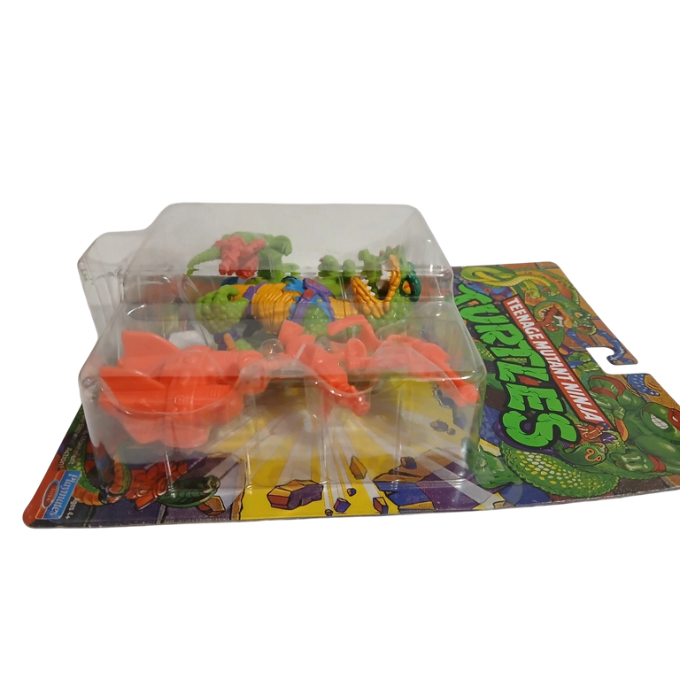 2025 Teenage Mutant Ninja Turtles Retro Scale Tail action figure