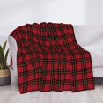 thumbnail image 4 of Manta de forro polar a cuadros navideños, súper suave y acogedora, ideal para hombres, mujeres, ancianos y niños. Características: súper suave, 40 x 30 pulgadas., 4 of 8