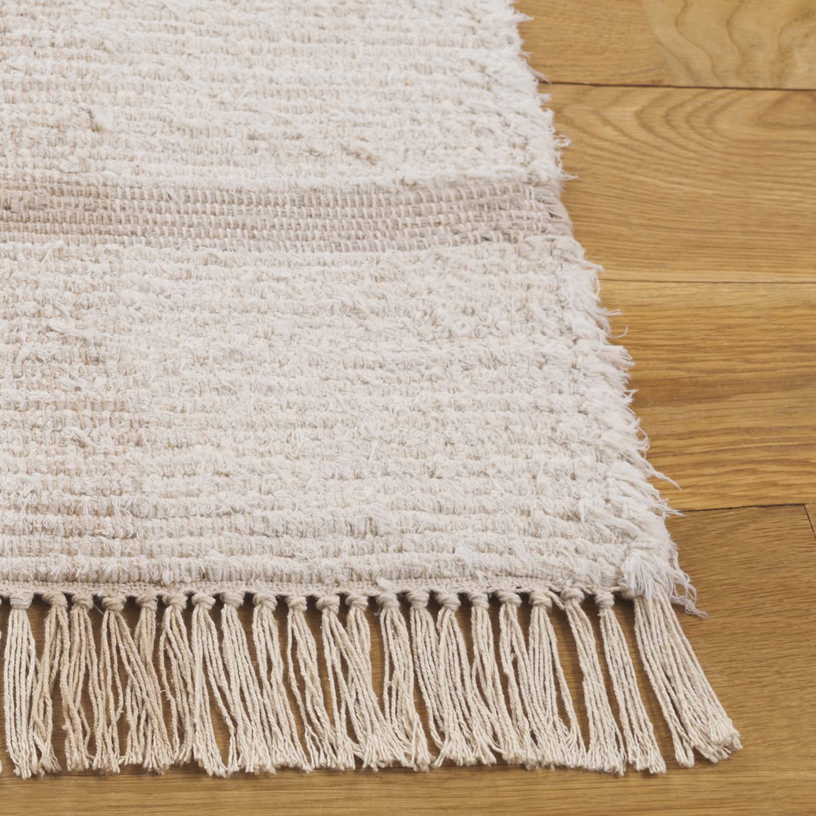 SAFAVIEH Montauk Bevin Checkered Runner Rug, Ivory/Beige, 2'3" x 8'
