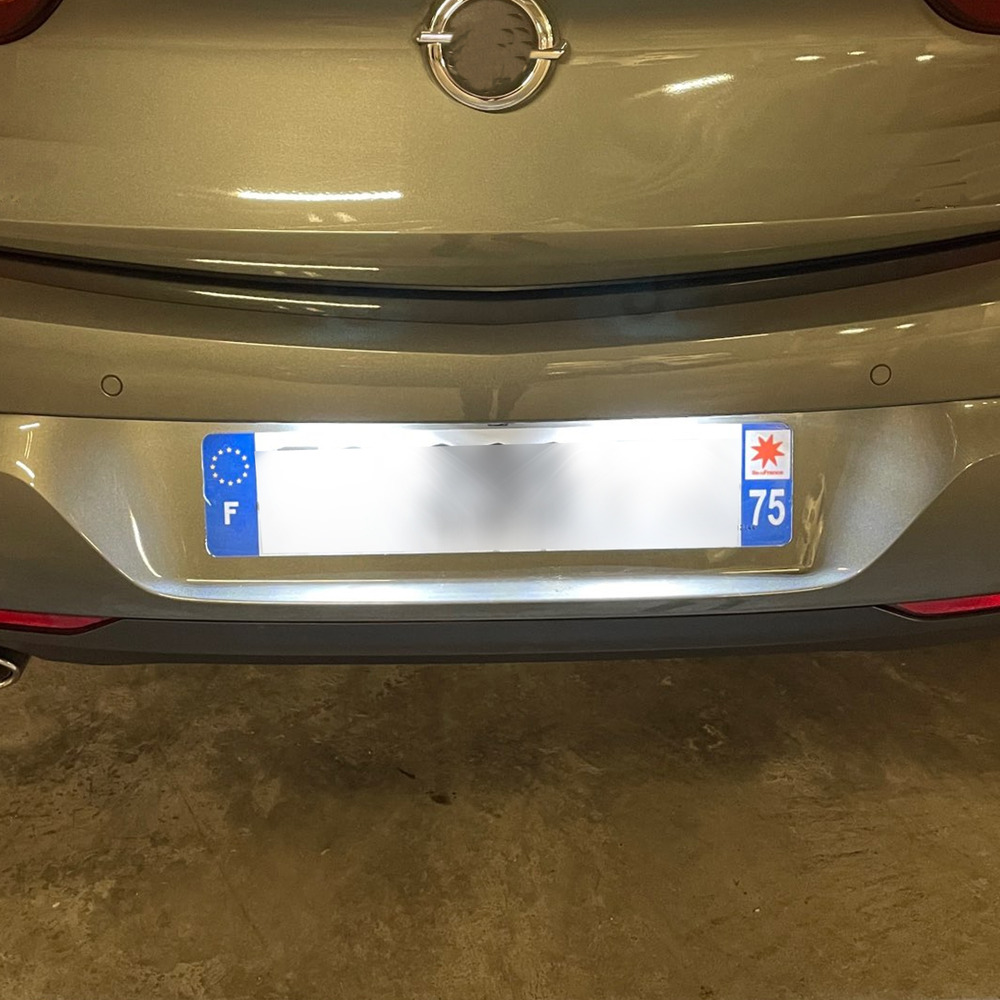 Applicable to License Plate Light for Opel Vauxhall Astrah Corsad Zafirab