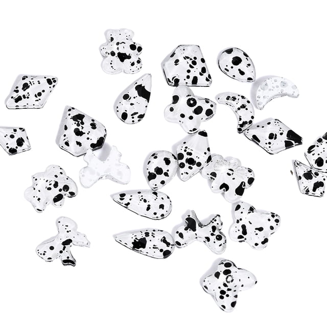 Qarigey Juego de 50 piezas de cristal, excelente brillo, puntas 3D, decoración de uñas, diamantes de imitación, artesanía DIY para Juegos de manicura Blanco negro