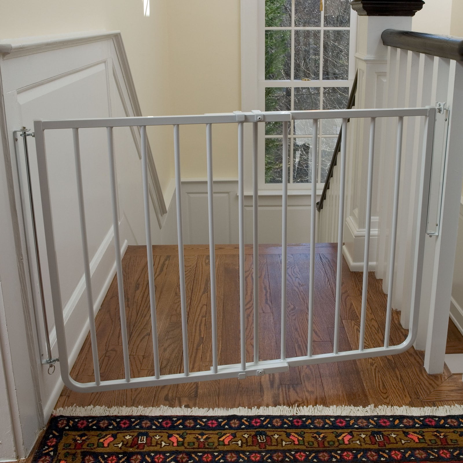 hardware mounted dog gate