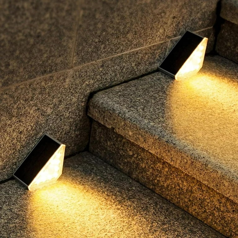 Luci Solari Triangolari Per Gradini Curb Appeal Lights – 2 Pezzi, Bianche, IP67, Con Batteria 800mAh - 2