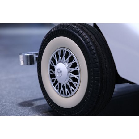 Kool Karz Playground 12 V Mercedes Benz Vintage Powered Ride-On Toy