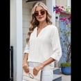 thumbnail image 4 of Blusas Casuales con Cuello en V y Ojales Bordados para Mujer, Blusas Playeras Elegantes. M, 4 of 10