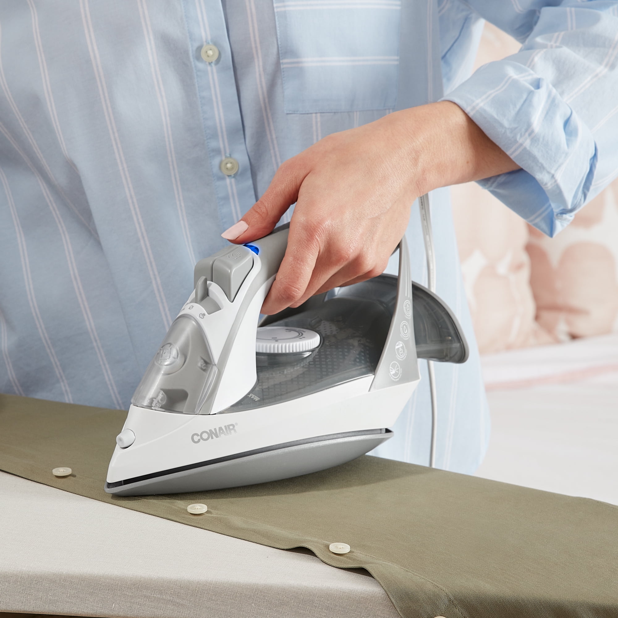 GlideLite Iron—with Easy-Glide Soleplate GS105