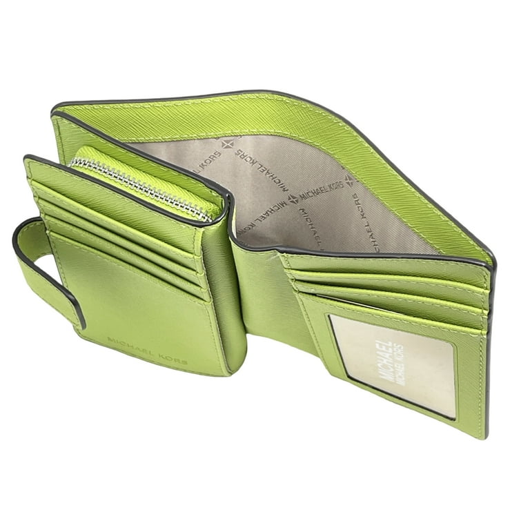 Michael Kors Women's Jet Set Travel Medium Bifold Saffiano Leather