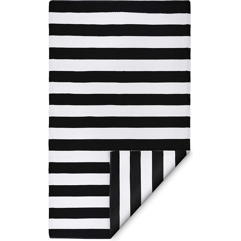 FH Home Outdoor Rug - Reversible - Indoor Use, Kids Room, Mudroom - Stain  Resistant, Easy to Clean Weather Resistant Floor Mats - Brittany Stripe -  Black & White (6 ft x 9 ft) 