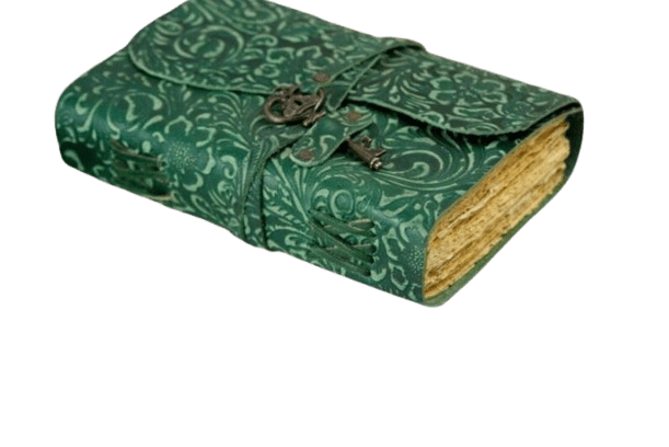 Handmade Embossed Green Leather Journal – 5x7 Inch Vintage Notebook with 200 Handmade Paper Pages, Wrap Closure, Antique Key Charm – Rustic Writing Diary, Sketchbook & Gift