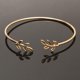 thumbnail image 4 of EeaseMX Brazalete de alambre abierto con diseño de rama de olivo, ajustable, para mujer (dorado), 4 of 7