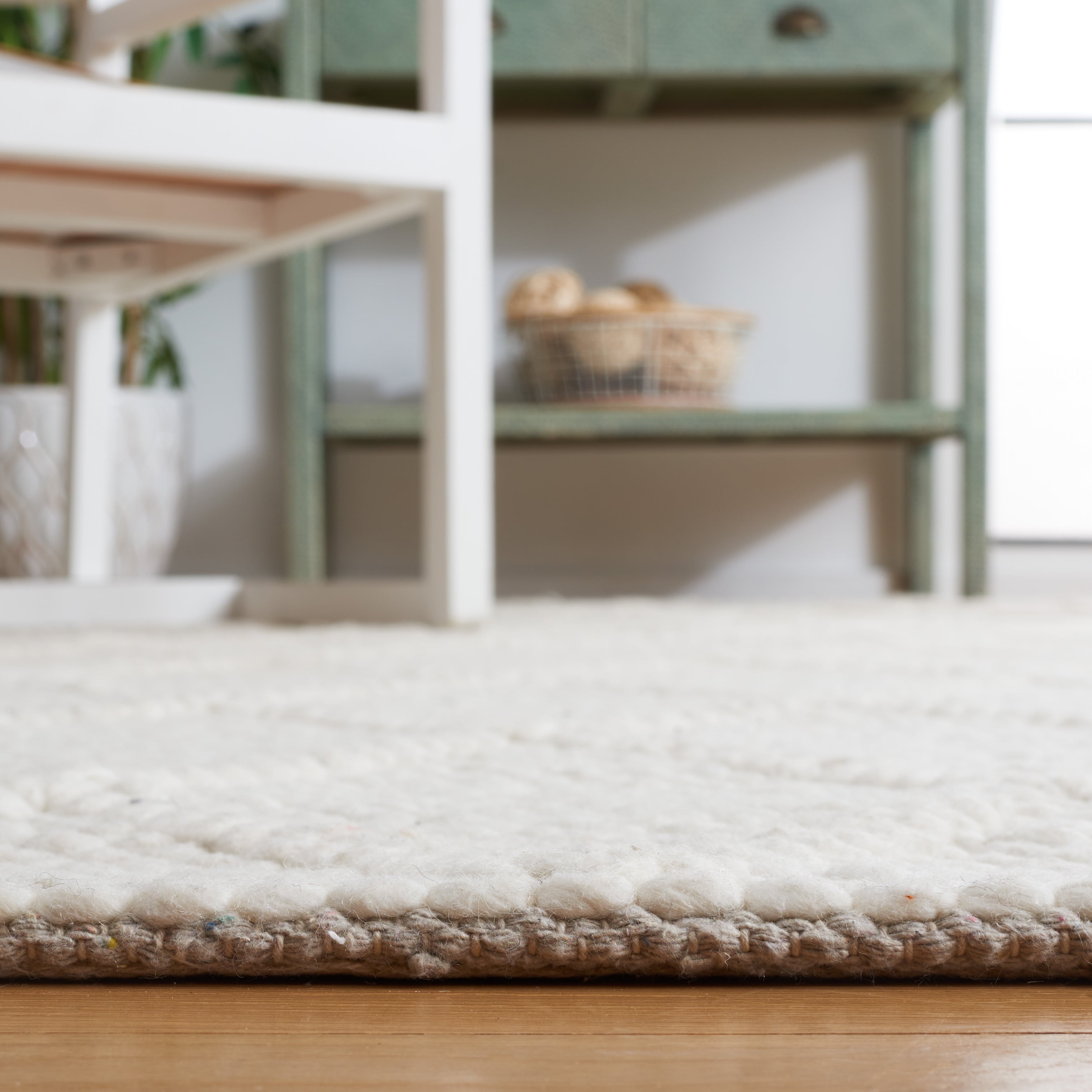 SAFAVIEH Natura Tracery Geometric Runner Rug, Ivory, 2'3" x 6'