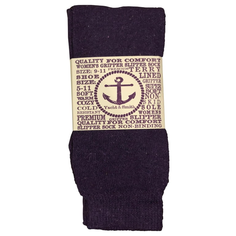 Slipper socks with grippers in bulk store