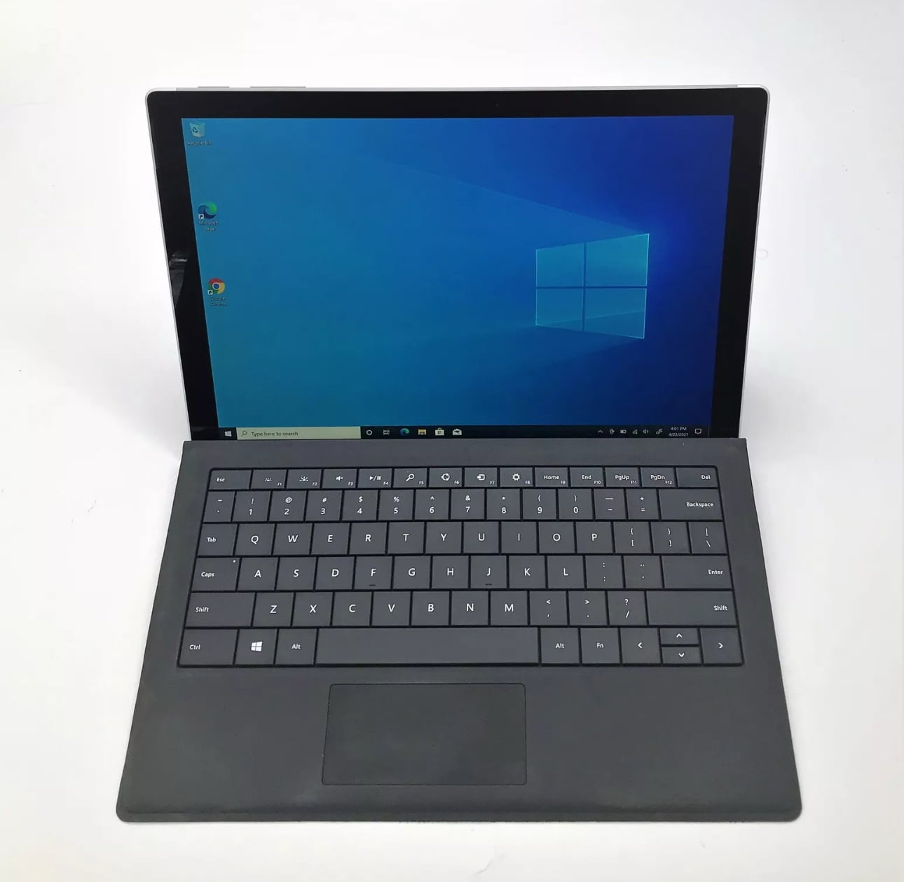 Pre-Owned Microsoft Surface Pro 4 - Tablet - Intel Core i5 - 6300U / up to 3 GHz - Win 10 Pro 64-bit - HD Graphics 520 - 4 GB RAM - 128 GB SSD - 12.3" touchscreen 2736 x 1824 - Wi-Fi 5 - silver