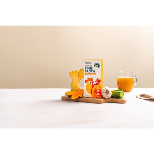 Freja Chicken Ramen Instant Bone Broth 4 x 15g, British Import (Pack of 2)