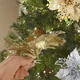 thumbnail image 4 of Mini flores de Navidad con clips fijos, clip de fijación de metal para flores de árbol de Navidad, suministros de decoración para fiestas, coronas de Navidad y Año Nuevo, 4 of 5