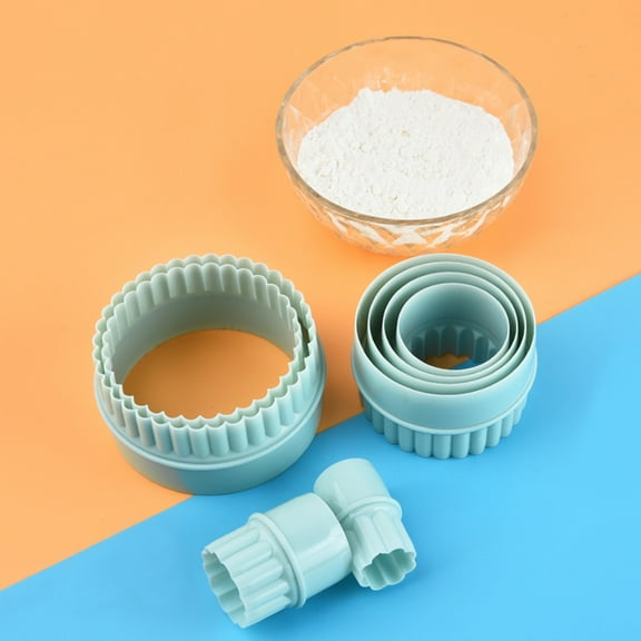 WHAMVOX 8pcs Circular Biscuit Cutters Cookie Lace Cutter Plastic Cookie Dumpling Mold