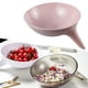 thumbnail image 3 of Colador de plástico doméstico para escurrir ensaladas, espaguetis y frutos rojos. Rosa, 3 of 8