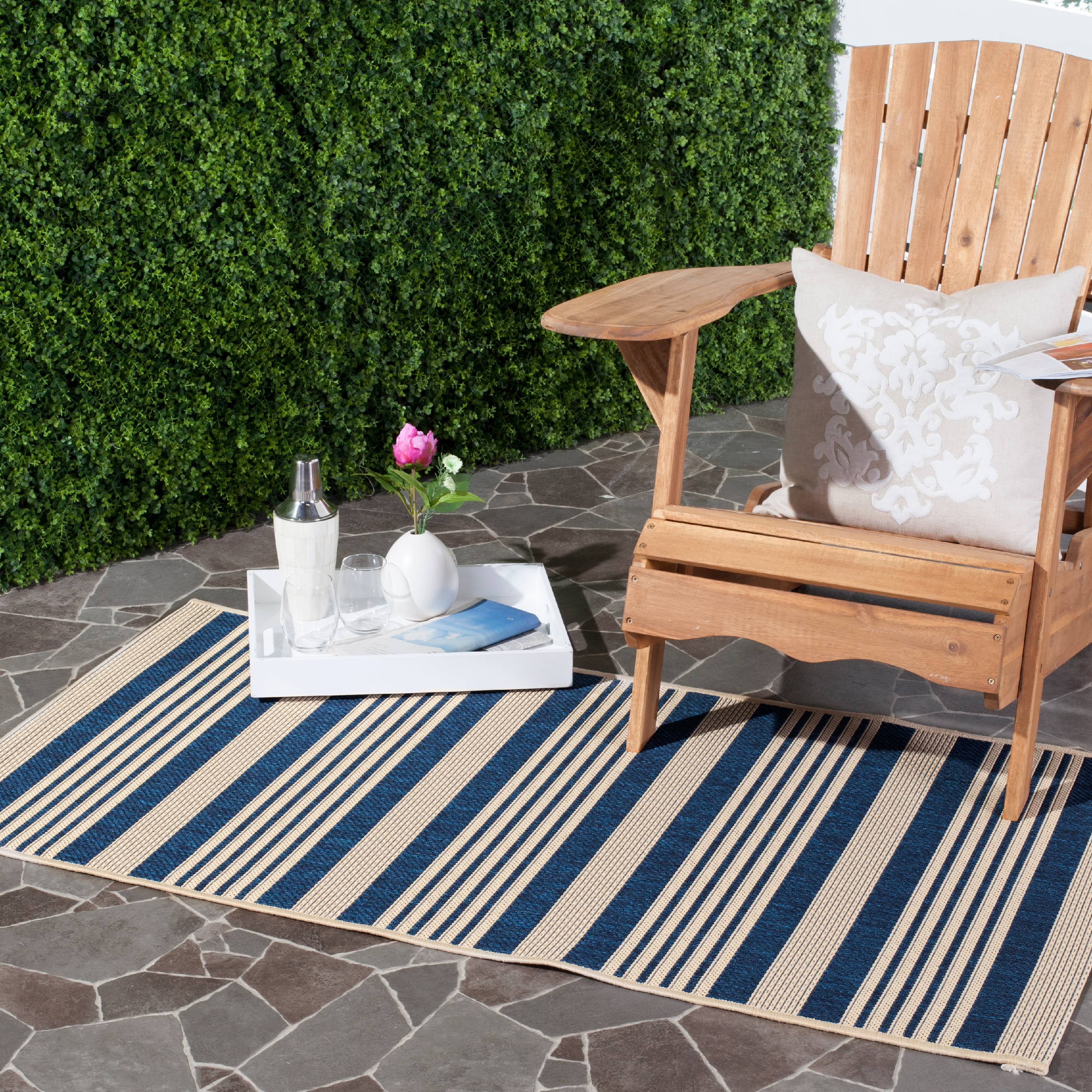 Safavieh Courtyard Caroline Striped Indoor/Outdoor Area Rug or Runner