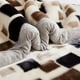 thumbnail image 4 of Mantas ponderadas suaves y cálidas para camas, mantas de doble capa, piel sintética esponjosa, tiro de visón, edredones de lana gruesa, mantas de invierno, 4 of 4
