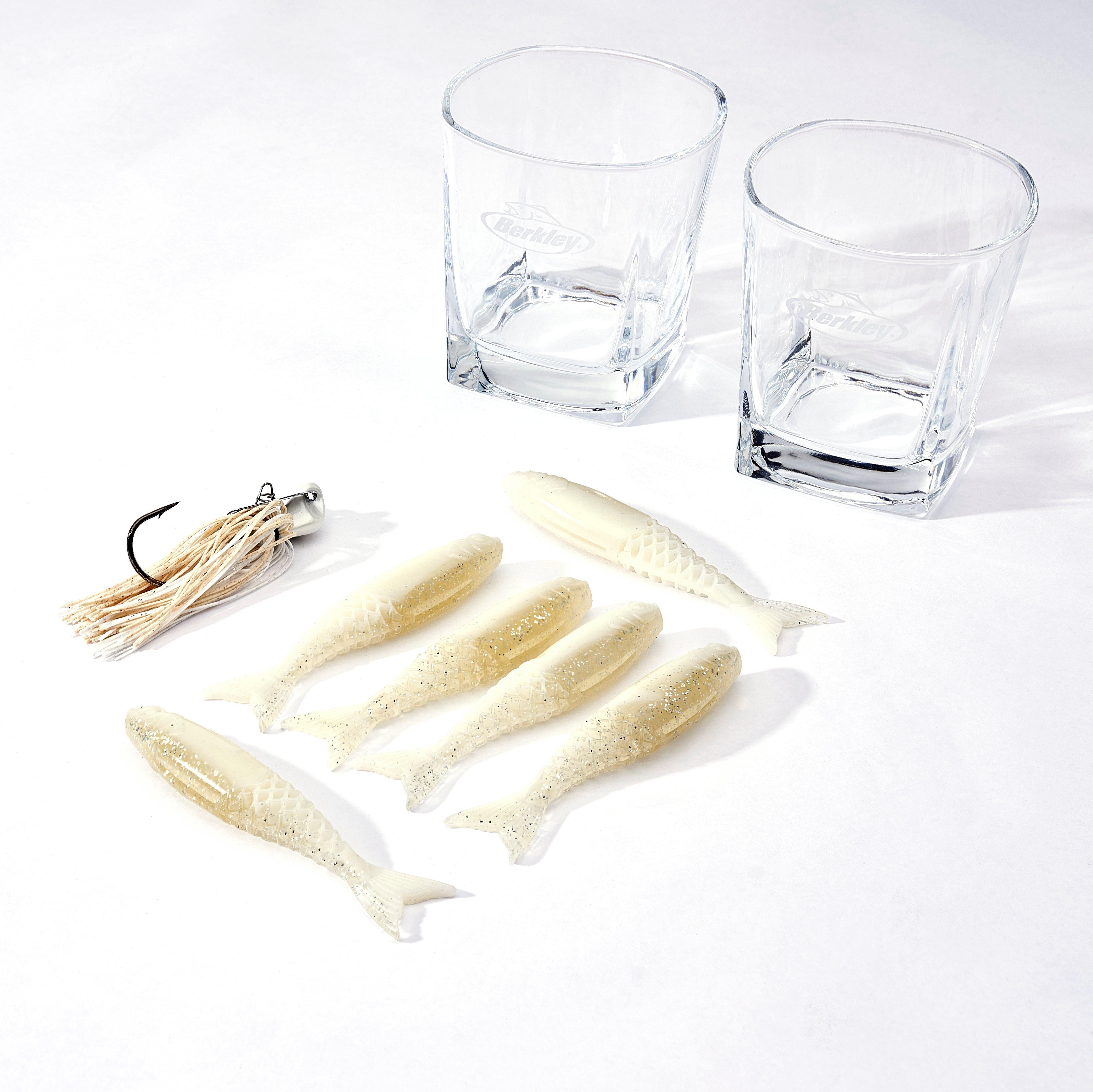 Berkley Swigs for Bigs Drink Set and Bladed Jig Kit, Pearl White, 9-Piece Kit