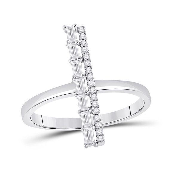 14K White Gold Baguette Diamond Linear Bar Fashion Ring 0.3cttw