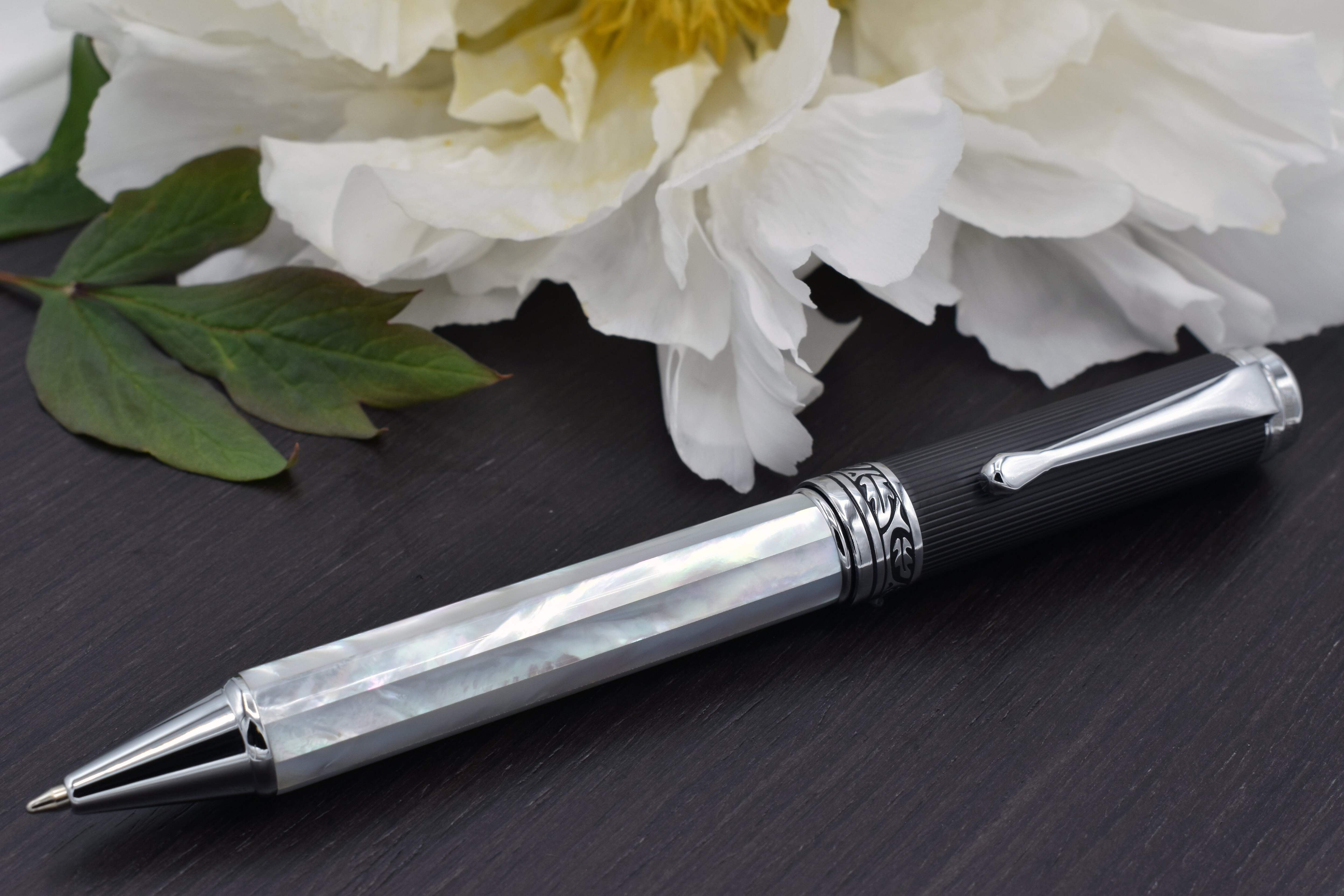 Xezo Xezo Maestro® Oceanic White Mother of Pearl Ballpoint Pen - DLC (Diamond-Like Coating) PVD Cap