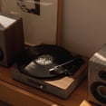 thumbnail image 2 of Tocadiscos Bluetooth Crosley Aria Gris 3 Velocidades con Altavoces Estéreo Incluidos, 2 of 9