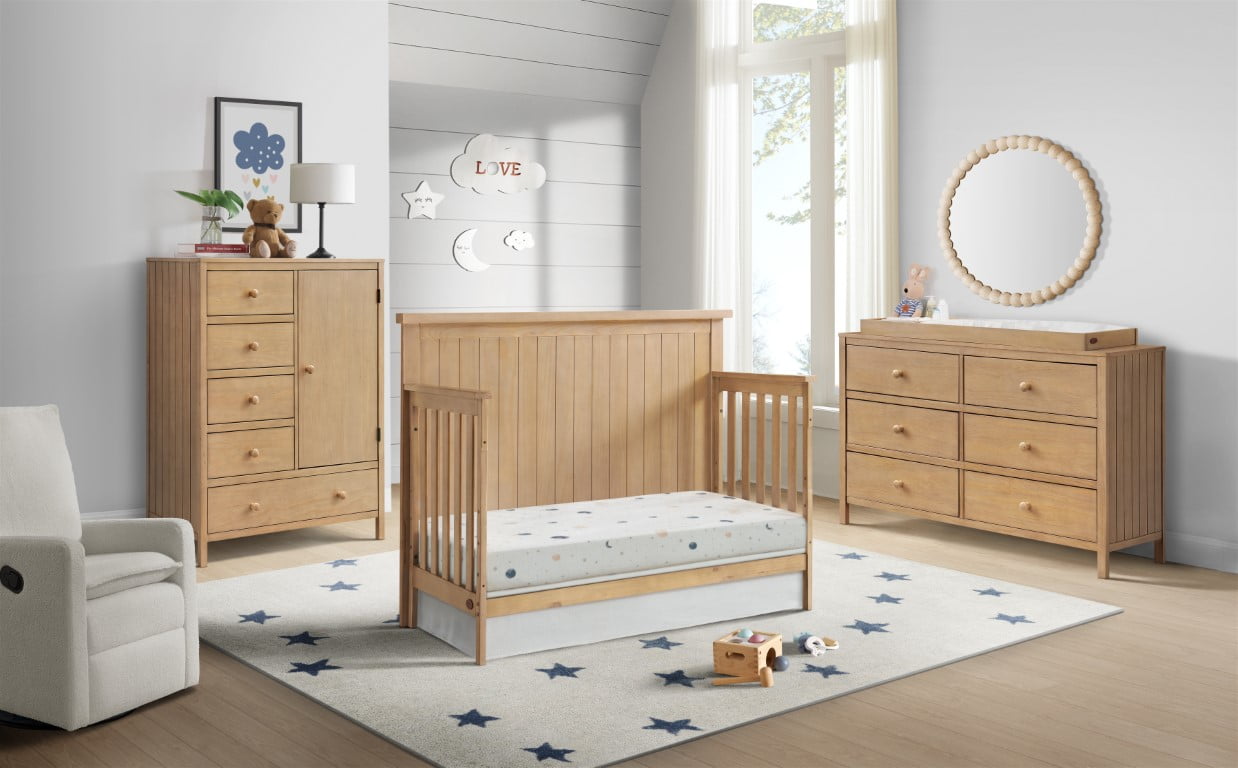 Soho Baby Everlee 4-In-1 Convertible Crib In Honey Wood