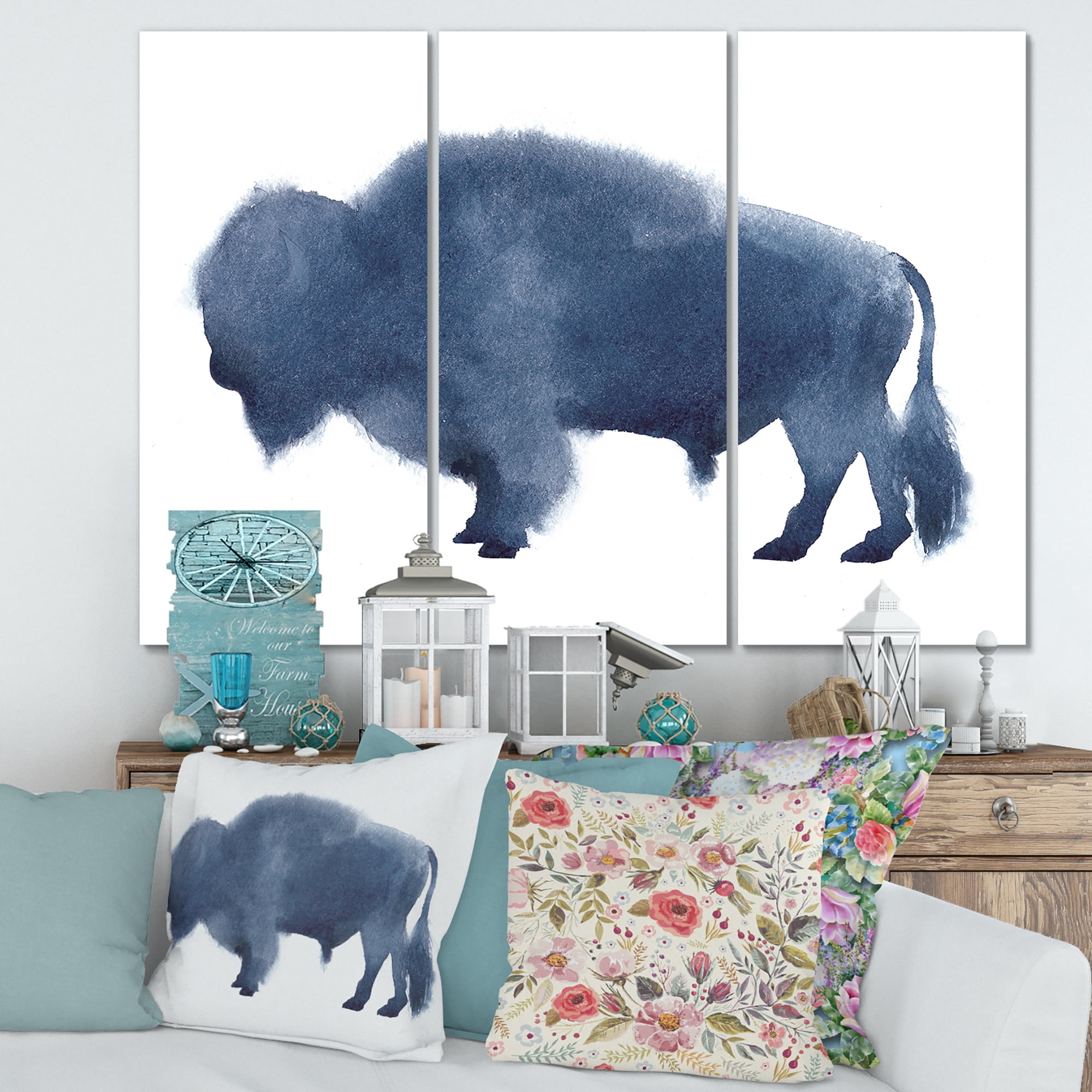 Designart ' Navy Blue Bison Silhouette On White ' Farmhouse Canvas Wall Art Print