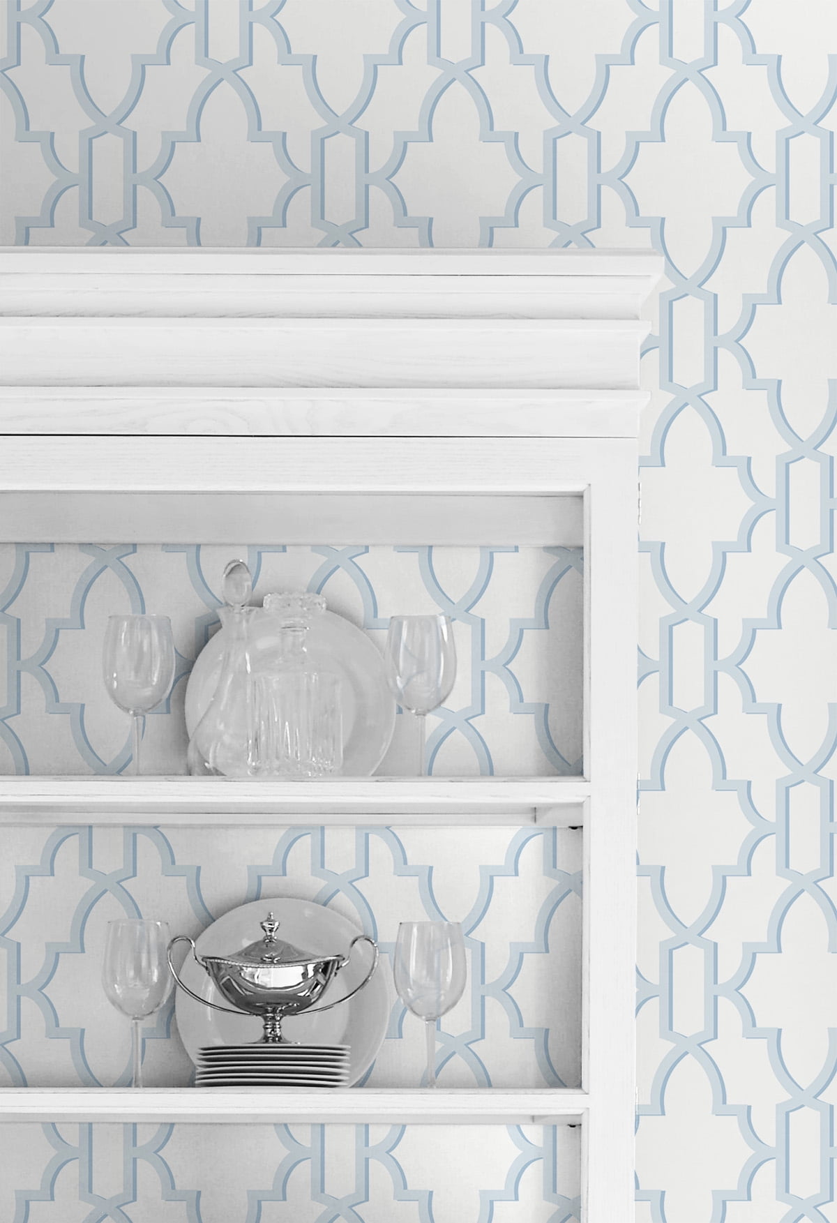 Wallquest, Inc. Luxe Haven Coastal Lattice Peel and Stick Wallpaper Hampton Blue