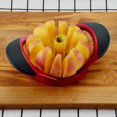 thumbnail image 2 of Cortador de manzanas ZHAOCHENG 12 descorazonadores extra grandes acero inoxidable, 2 of 4