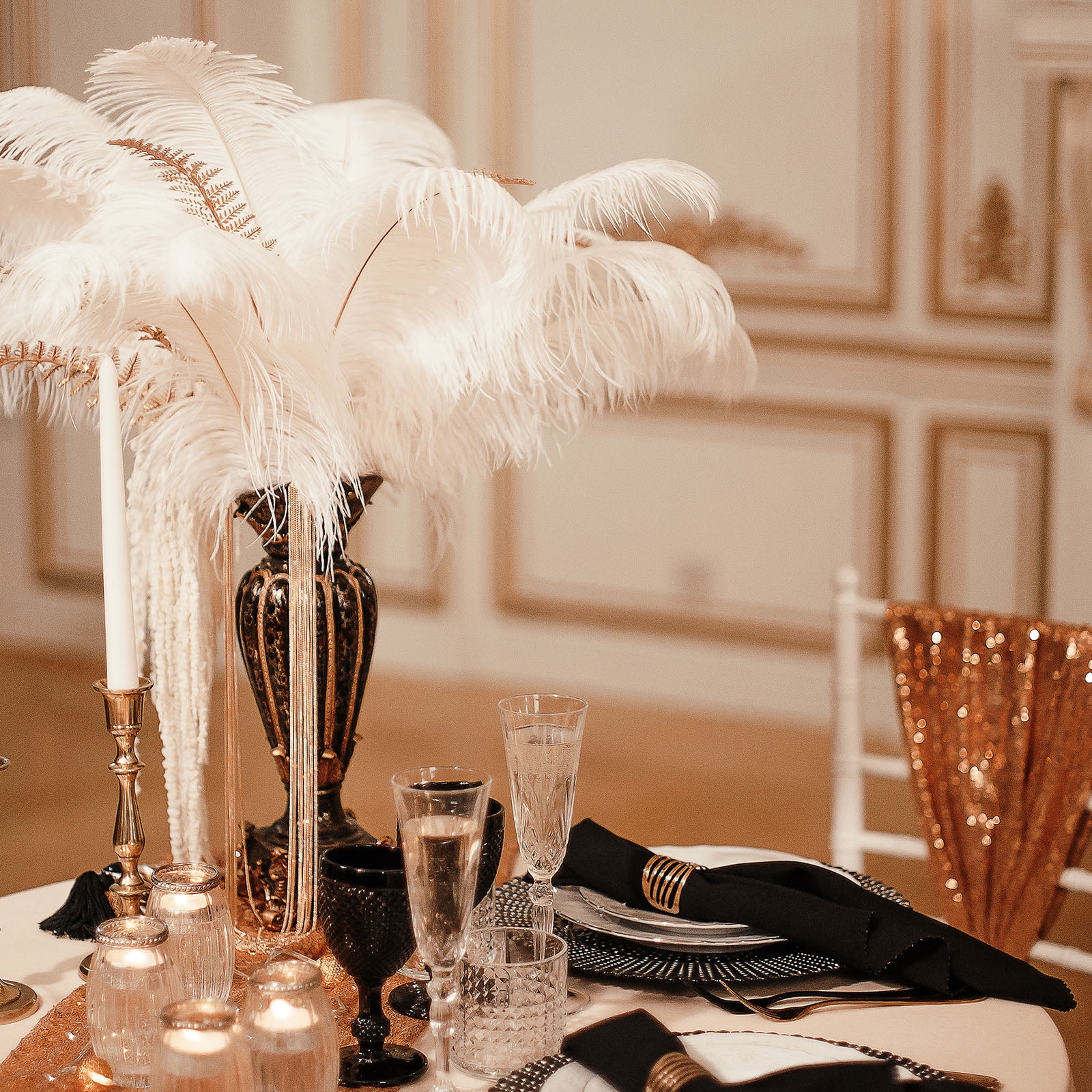 120 Pcs Natural Black / White Ostrich Feathers for Wedding Party Centerpieces,Flower Arrangement Home Decoration (White)