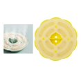 thumbnail image 3 of Molde casero para perritos calientes, ideal para horno y microondas. Amarillo, 3 of 9