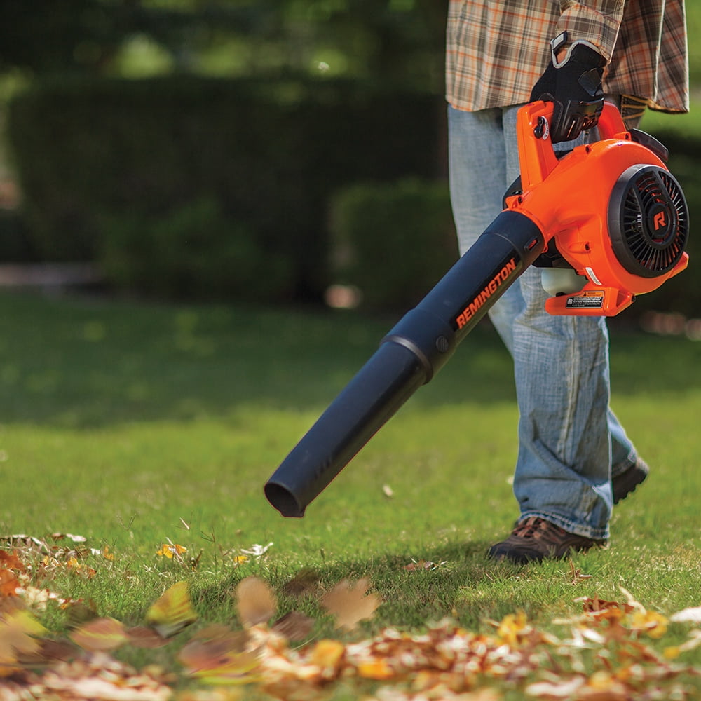 Remington 200 MPH at 430 CFM 25cc Gas Powered Leaf Blower
