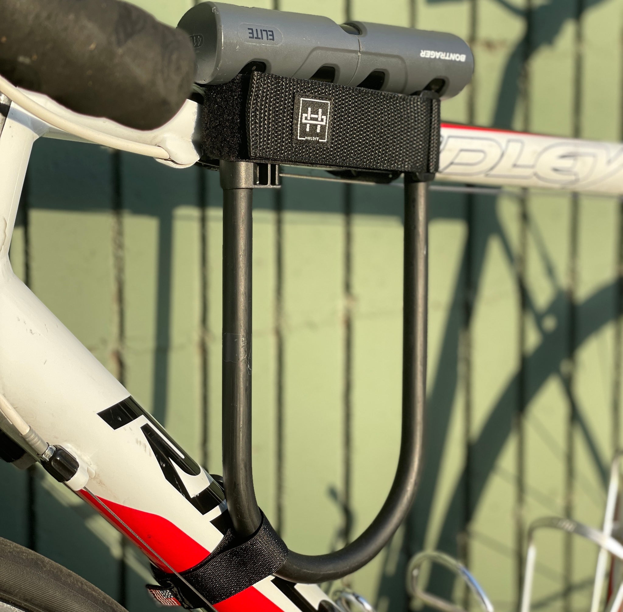 D lock holder aboutvan bike